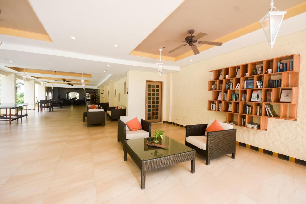 Microtel By Wyndham Boracay Balabag  Ngoại thất bức ảnh