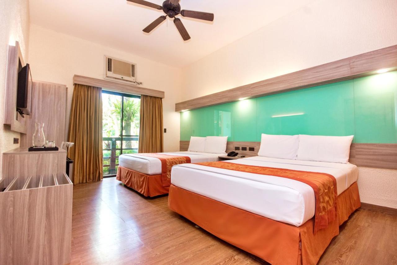Microtel By Wyndham Boracay Balabag  Ngoại thất bức ảnh