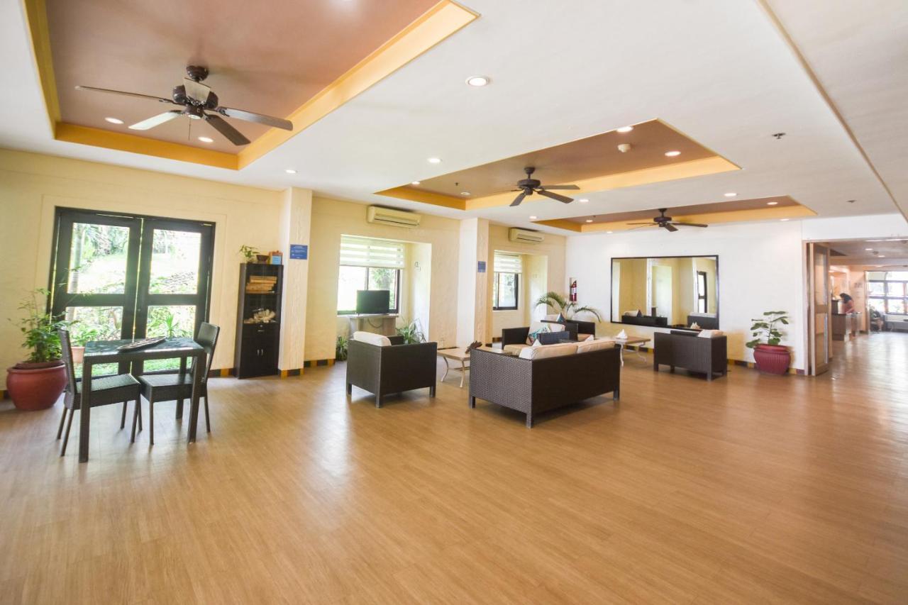 Microtel By Wyndham Boracay Balabag  Ngoại thất bức ảnh