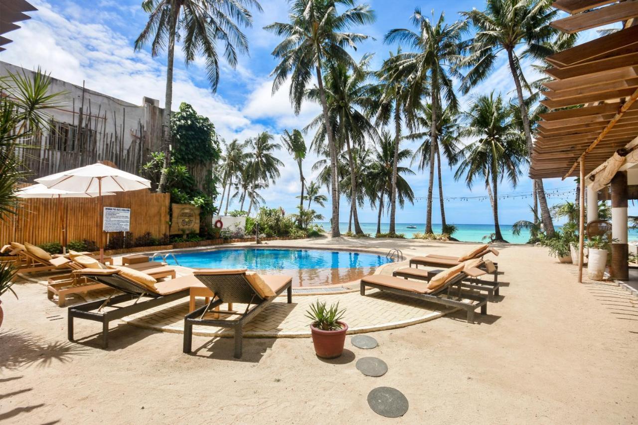 Microtel By Wyndham Boracay Balabag  Ngoại thất bức ảnh