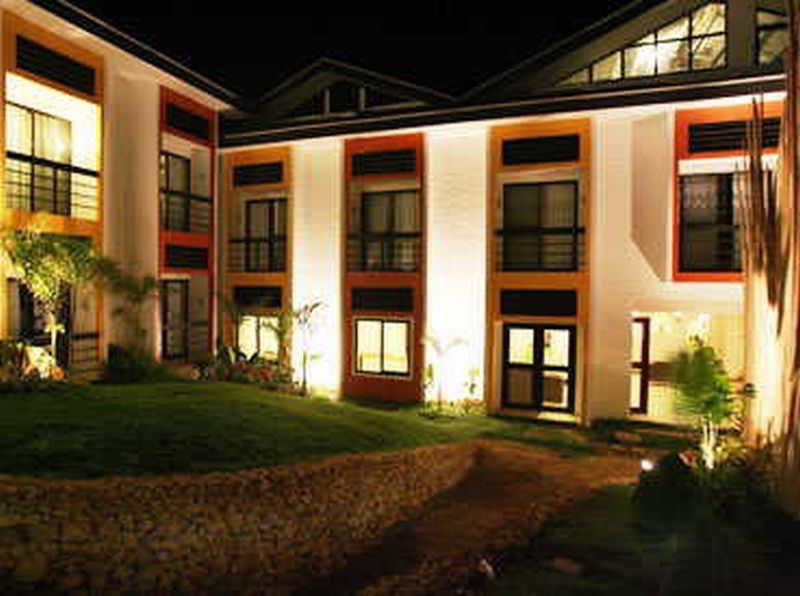 Microtel By Wyndham Boracay Balabag  Ngoại thất bức ảnh